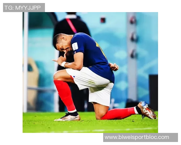 姆巴佩分享生活与比赛精彩瞬间展现轻松愉快的心情与状态