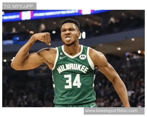 字母哥上半场完美表现6投全中砍下13分7篮板3助攻正负值高达14