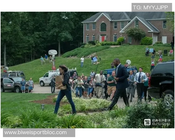 芬奇分析球队进攻节奏慢半拍换防不及时的问题