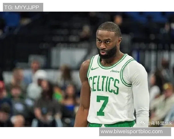 杰伦布朗谈凯尔特人大学理念努力提升球员篮球认知与赛场智慧