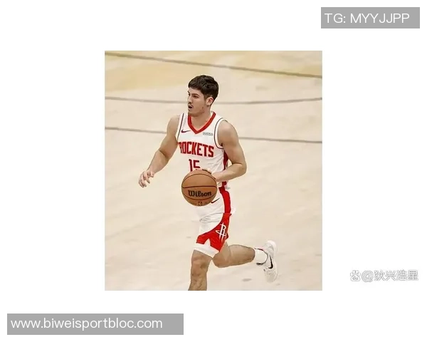 乌度卡强调球队需减少持球时间积极吸引防守创造更多空位机会